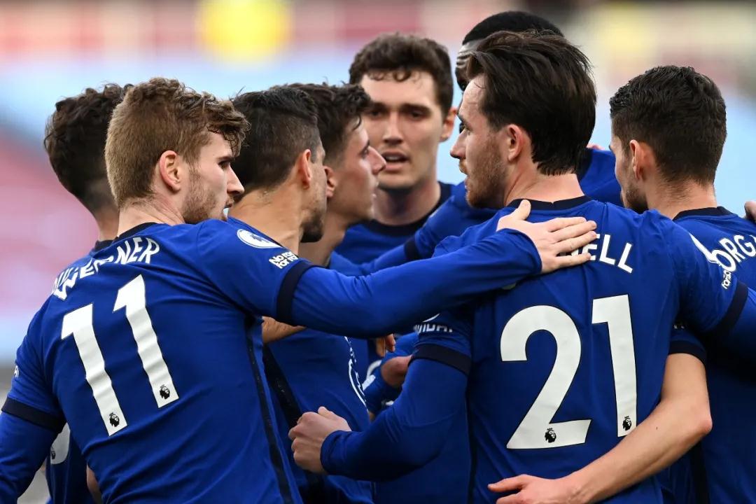 تحميل تطبيق فانتازي الدوري الانجليزي للكمبيوتردليل شامل للمستخدمين